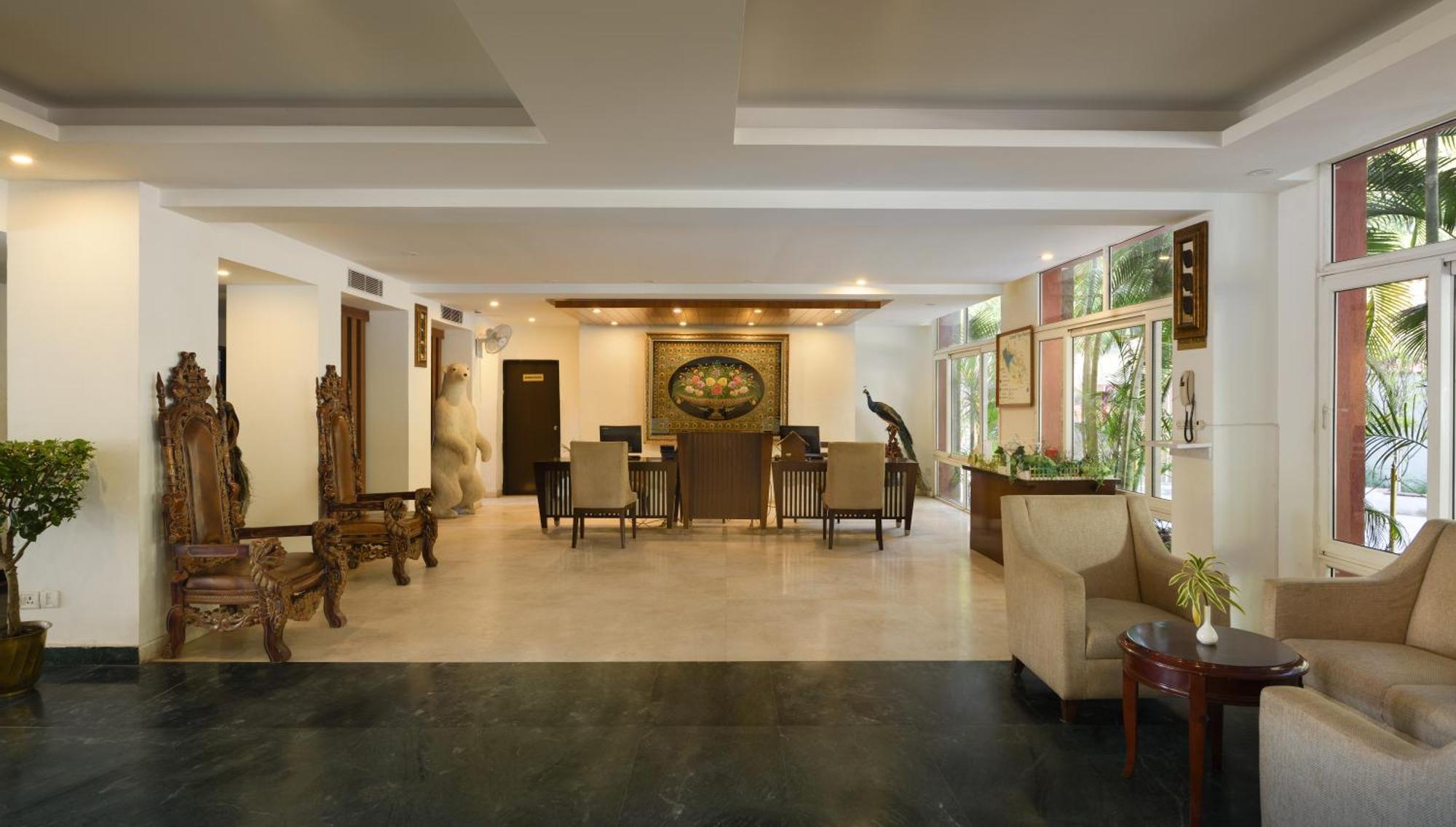 Country Inn Ayodhya - Opposite Airport Bagian luar foto